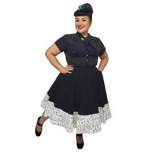 Steady Music Note Thrills Skirt